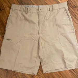 Men’s Size 34 PGA Tour Golf Shorts